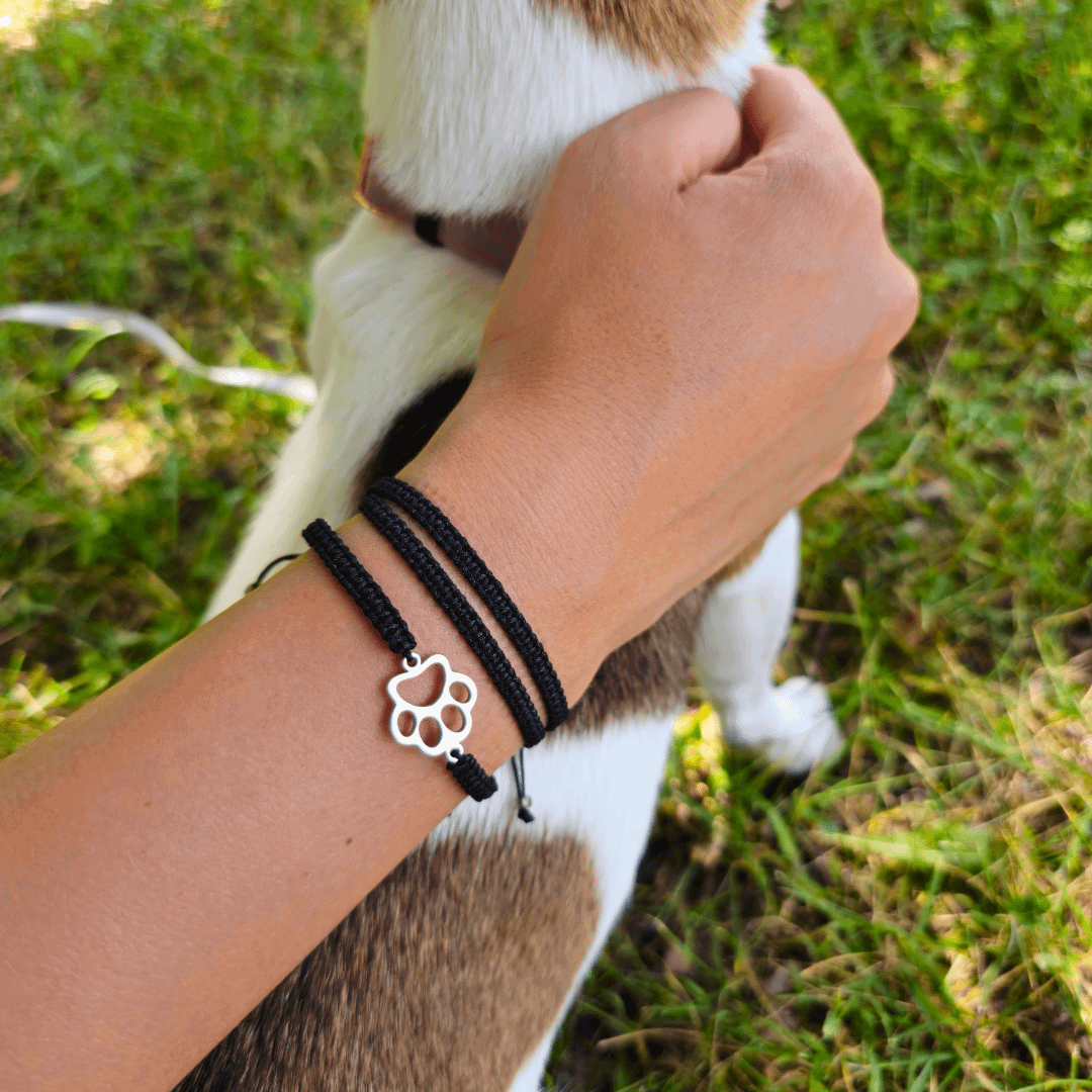 Makramee käeehe "Harald" must